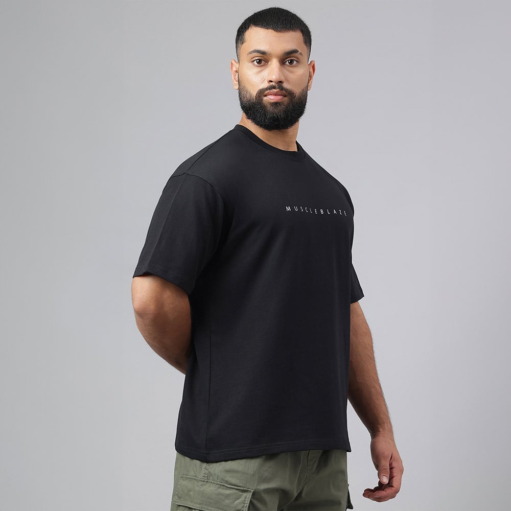 1 - MuscleBlaze Z-League T-Shirt,  Black  XL