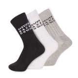 https://img10.hkrtcdn.com/36494/prd_3649309-MuscleBlaze-Z-Crew-Socks-BlackWhite-Grey-3-Pack_o.jpg
