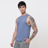 https://img10.hkrtcdn.com/43449/prd_4344889-MuscleBlaze-Delt-Tank-Nardo-Grey-XLarge_o.jpg
