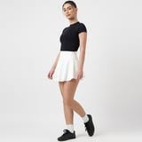 https://img10.hkrtcdn.com/44134/prd_4413379-ZVERSE-PowerPlay-Skort-Vanilla-Drift-Medium_o.jpg