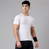 5 - MuscleBlaze Compression Muscle Tee Half Sleeve,  Polar White  X-Large