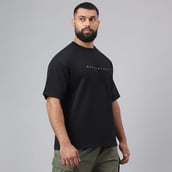 6 - MuscleBlaze Carnage Oversized Tshirt,  Black  Small