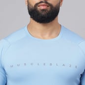 8 - MuscleBlaze Air Tech Compression MuscleTee Half Sleeve,  Dusk Blue  Medium