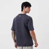 9 - MuscleBlaze 100% Red Flag 0% Body Fat Oversized Washed T-Shirt, X-Large Light Grey