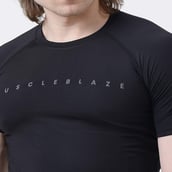 8 - MuscleBlaze Compression Muscle Tee Half Sleeve,  Large  Midnight Black 