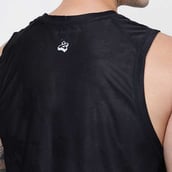 8 - MuscleBlaze Camo Dry-Fit Delt Tank,  Large  Black 