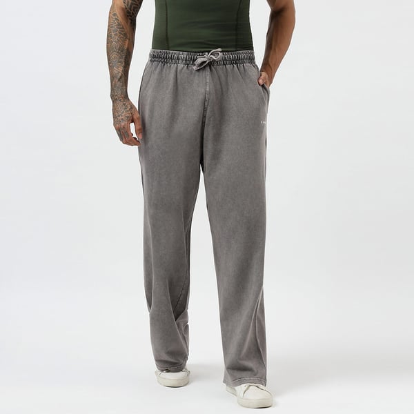 MuscleBlaze Z Verse Washed Oversized Joggers, Ash Grey Small