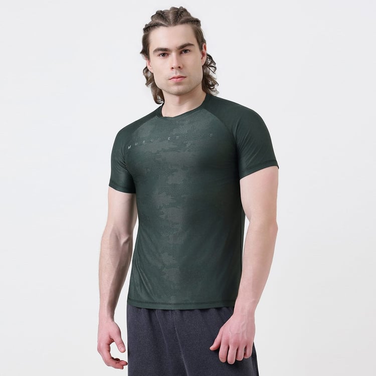 3 - MuscleBlaze Camo Dry-Fit Active Tee Half Sleeve,  Medium  Olive 